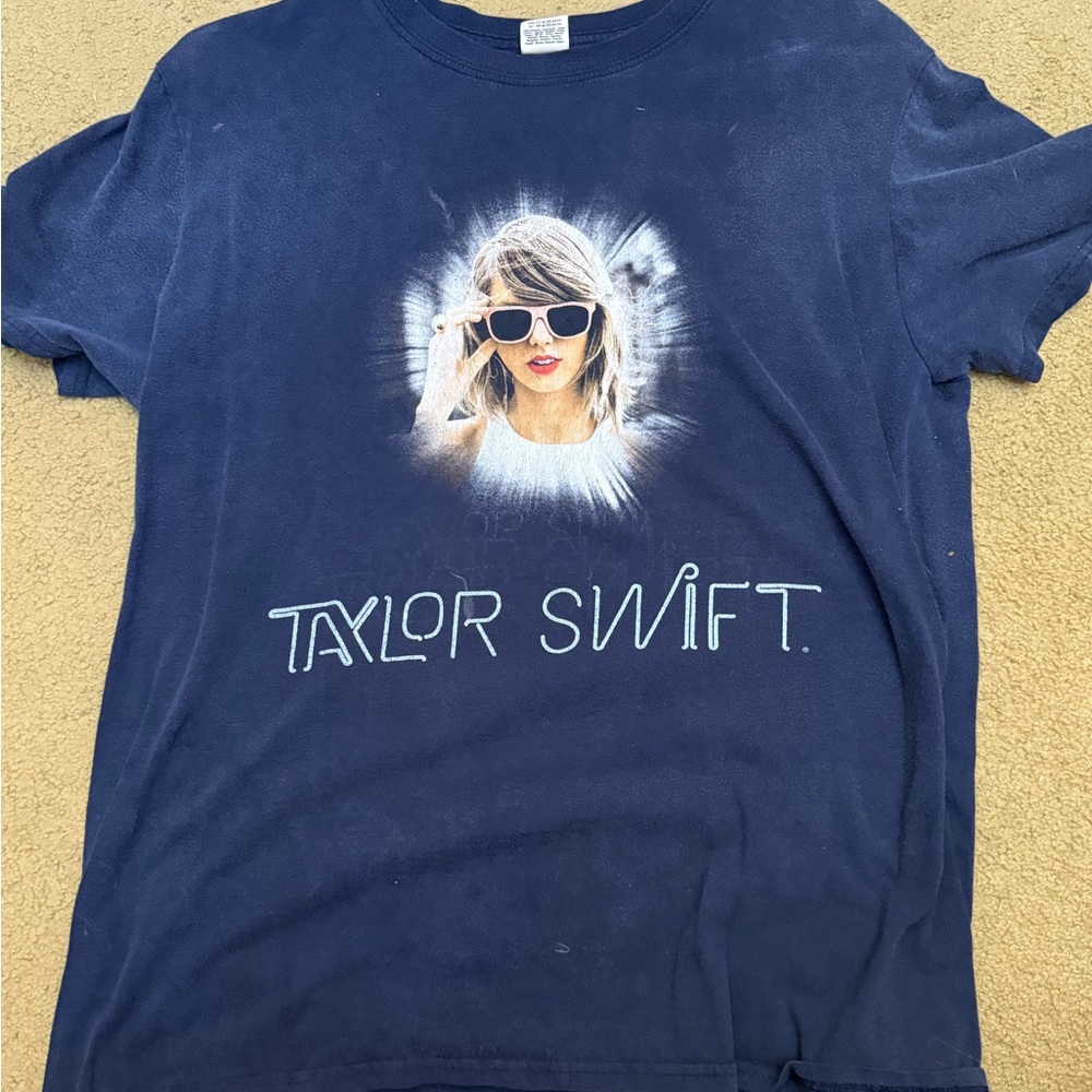 Taylor Swift 1989 World Tour Graphic T-Shirt